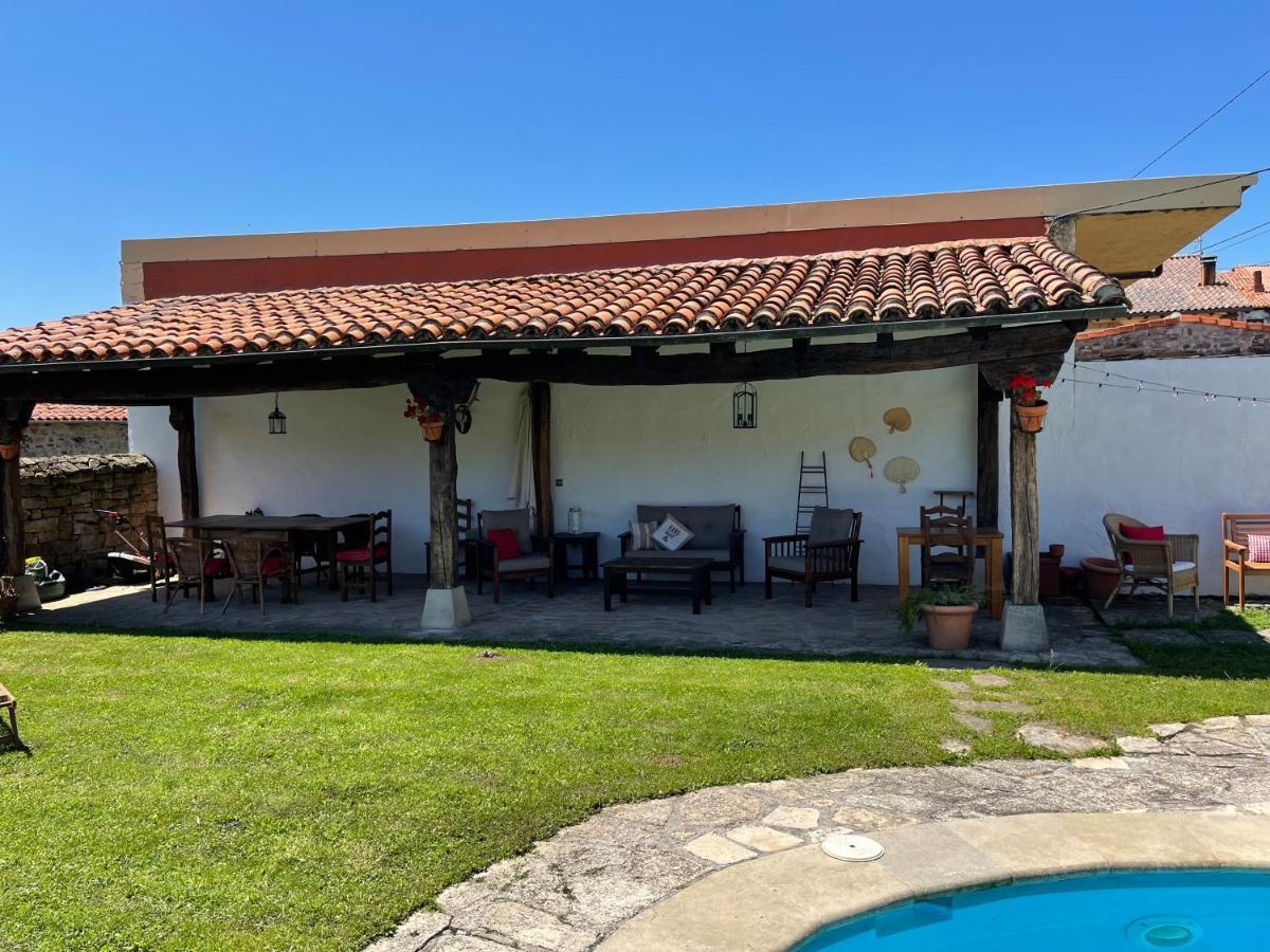 Posada Venta Hornizo Arenas de Iguña Buitenkant foto