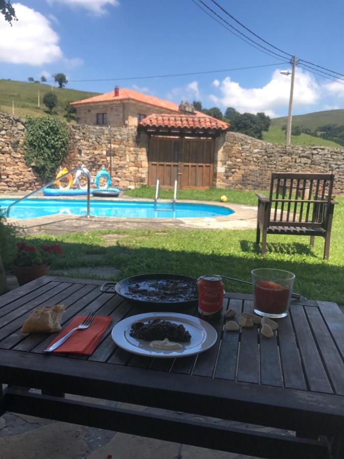 Posada Venta Hornizo Arenas de Iguña Buitenkant foto
