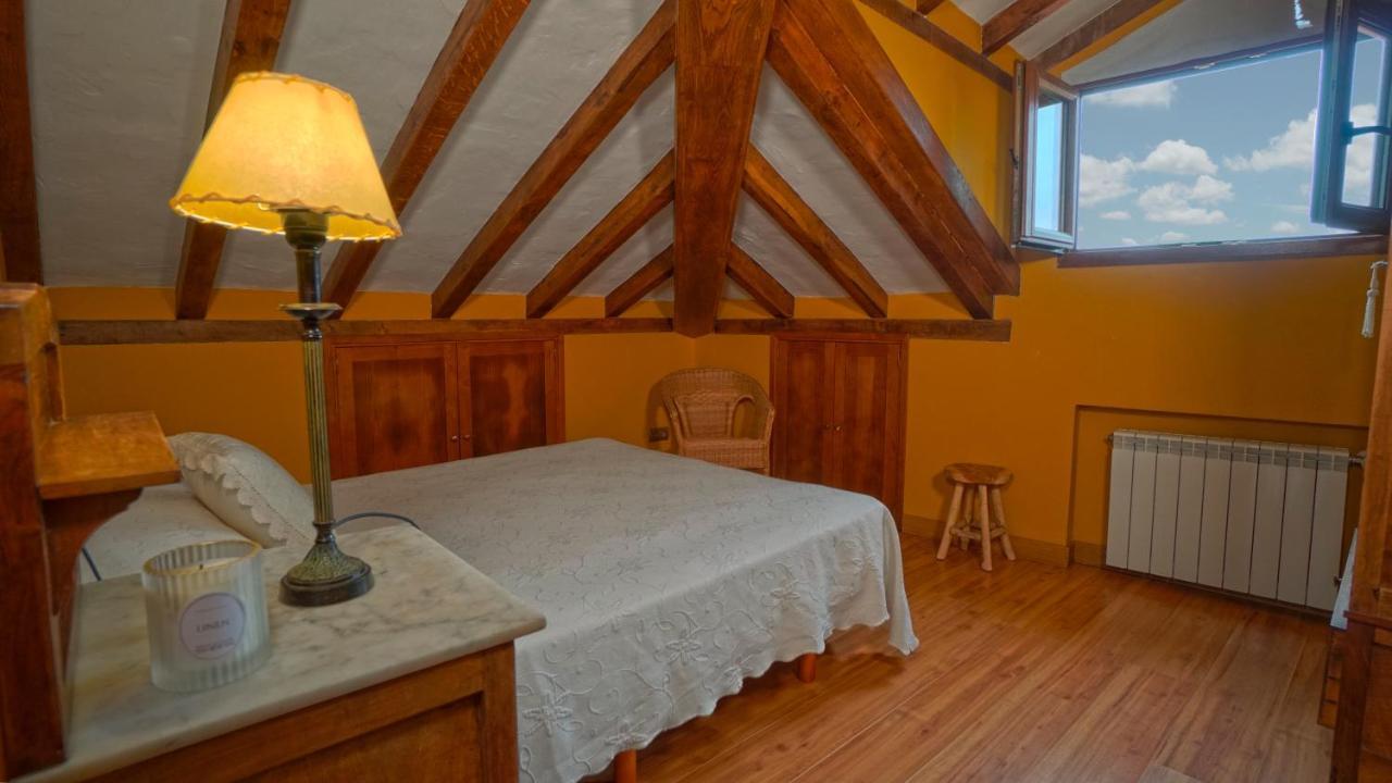 Posada Venta Hornizo Arenas de Iguña Buitenkant foto