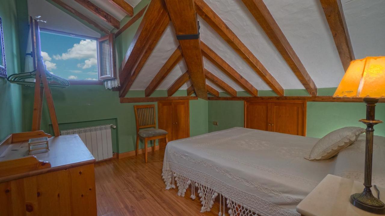 Posada Venta Hornizo Arenas de Iguña Buitenkant foto